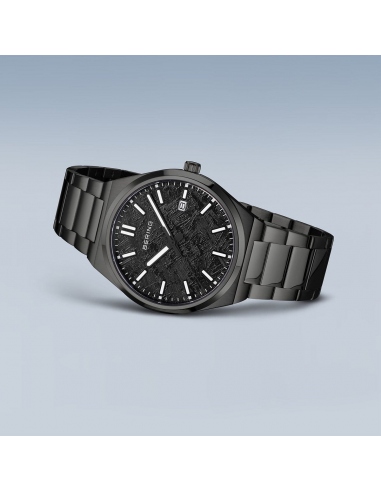 Reloj Bering Classic negro cepillado...